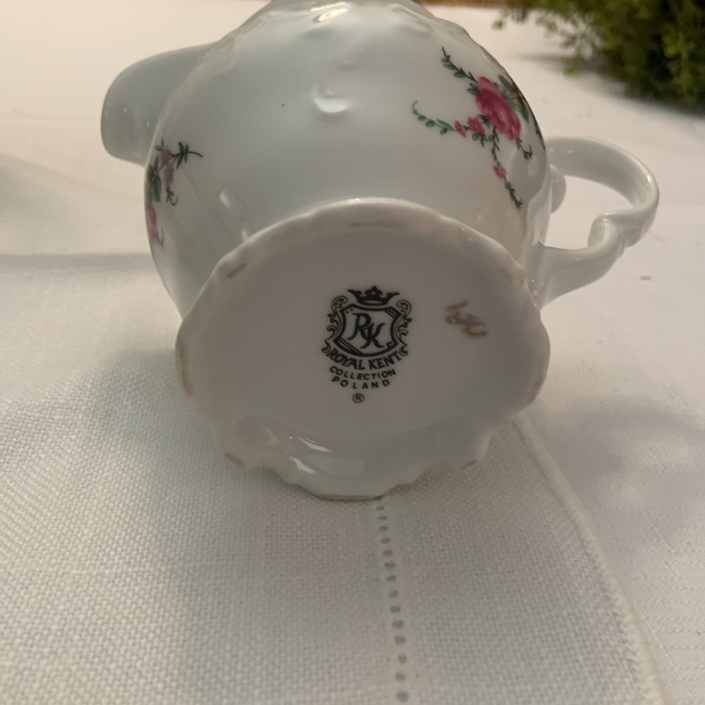 Vintage Royal Kent Poland Bavarian Rose tea/coffee Pot set. - Picture 3 of 13